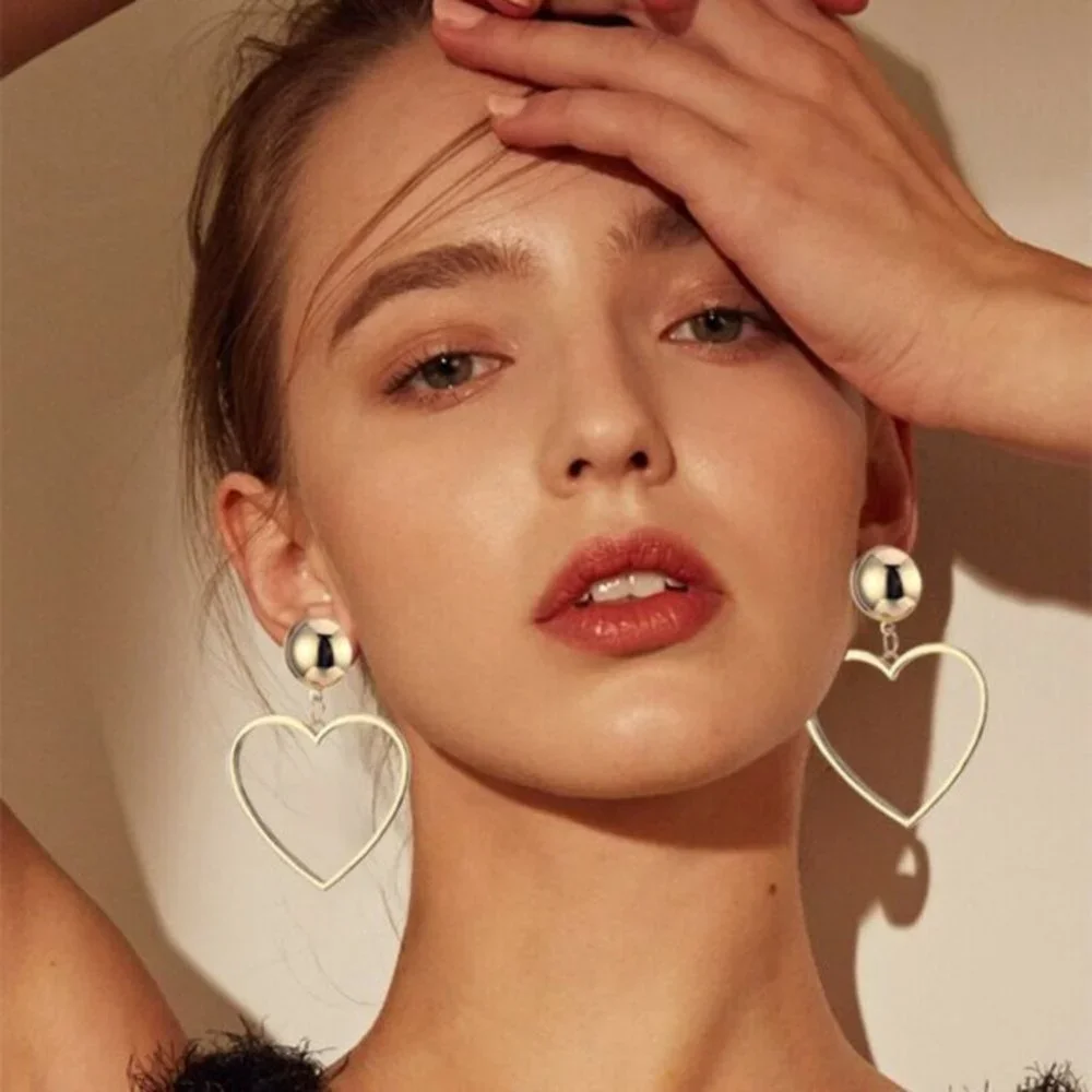 New Beautiful Sterling Silver Heart Drop Earrings